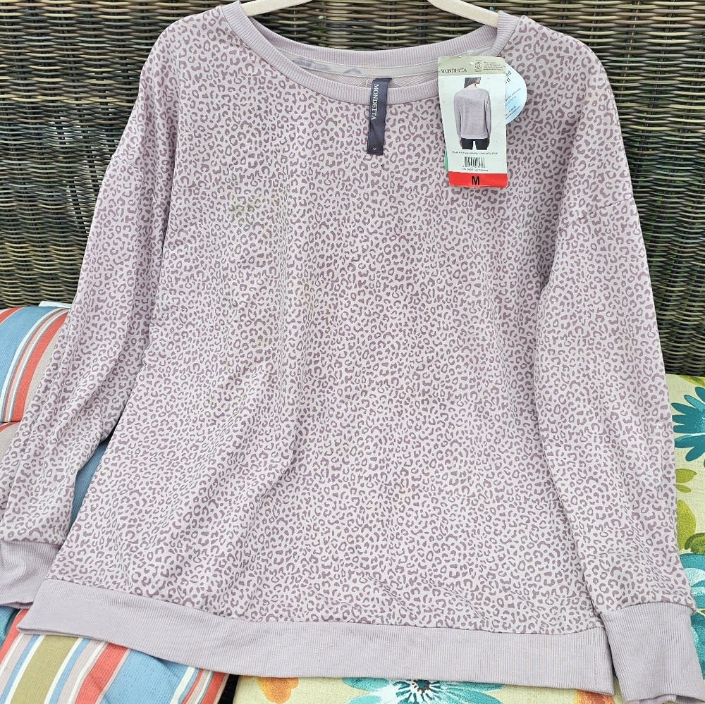 Soft active sweater